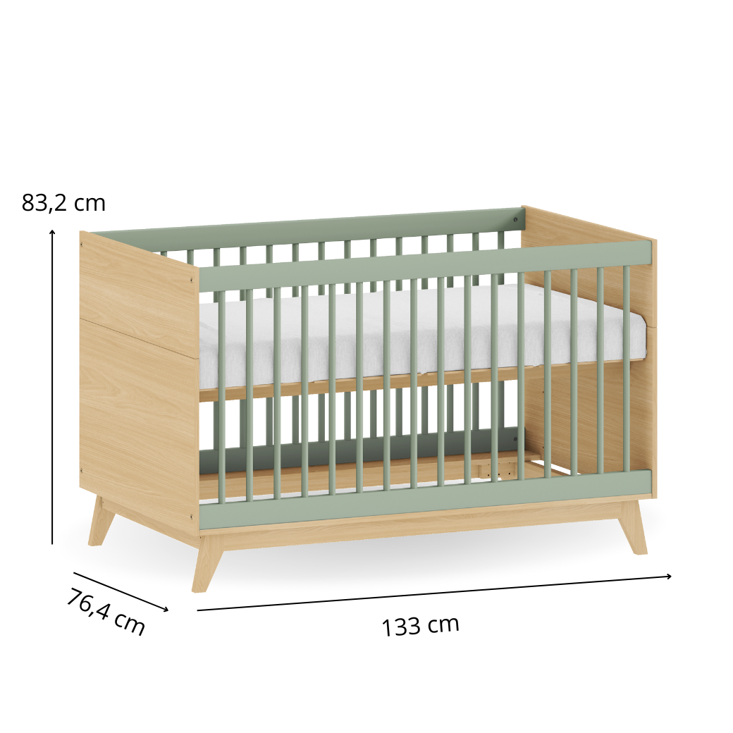 Berço 2 em 1 Americano Verde com Carvalho Malva Vira Caminha Linha Petit